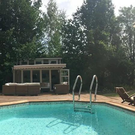 Nummela Resort Βίλα
